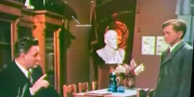 Канал «ДОМ» транслирует фильмы с пропагандой коммунизма