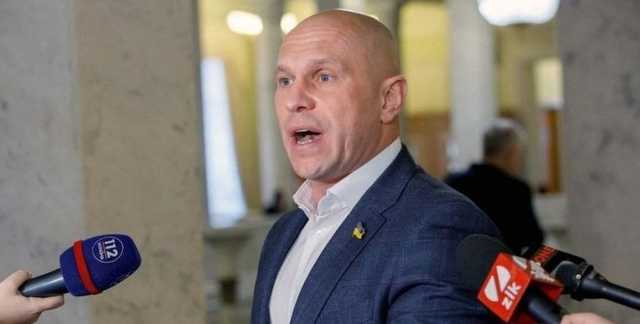 «Он контуженный!»: Рабинович охарактеризовал Киву