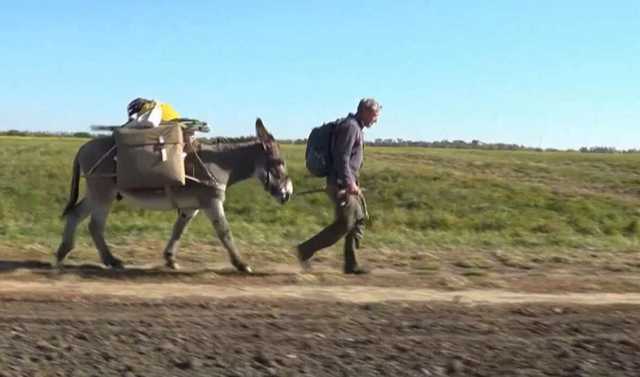 Немец пешком отправился в кругосветное путешествие