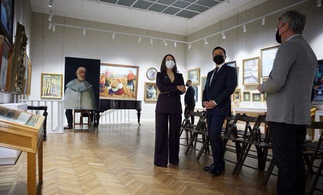 Зеленский анонсировал реставрацию Одесского национального художественного музея