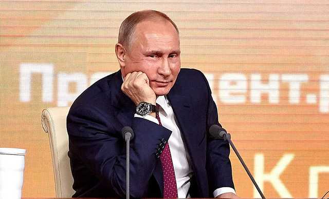 Путин просит G20 признать российскую вакцину "Спутник V" против коронавируса