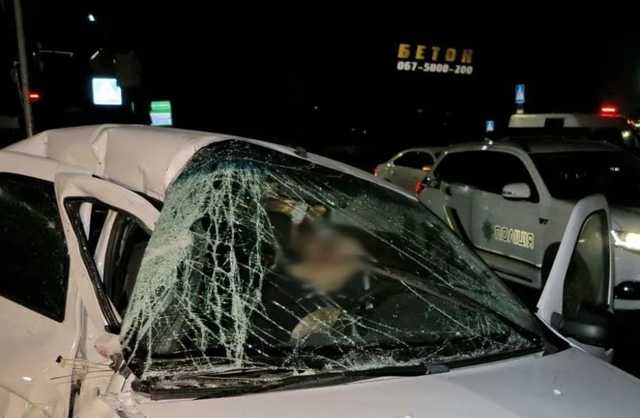 Под Киевом произошло смертельное ДТП с участием легковушки и маршрутки