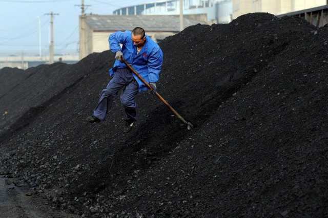 Отключать будут всех: к чему готовиться украинцам из-за дефицита угля и электроэнергии — эксперт