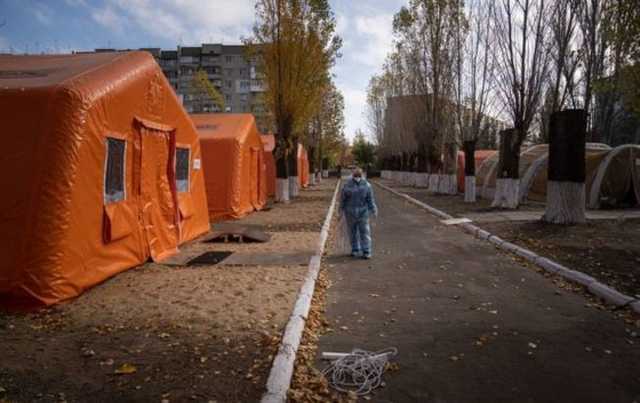 Развернутый в Херсонской области мобильный госпиталь уже заполнен наполовину