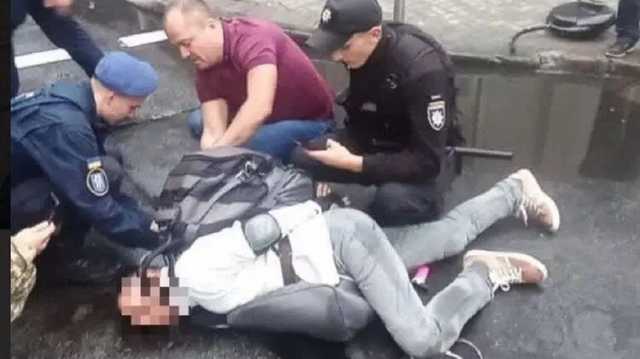 Поджигатель Верховного суда и офиса омбудсмена признан вменяемым