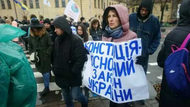 Ляшко: Антивакцинаторский дух исчезает в реанимации, а фейковые сертификаты там не работают