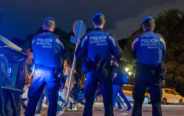 В Мадриде автомобиль въехал в группу школьников, есть жертва и пострадавшие