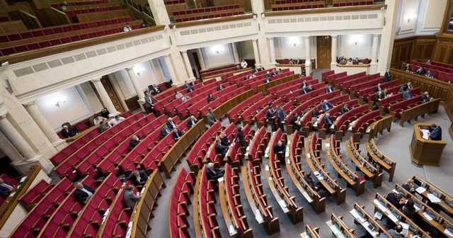 КИУ назвал нардепов, пропустивших 90% голосований в октябре