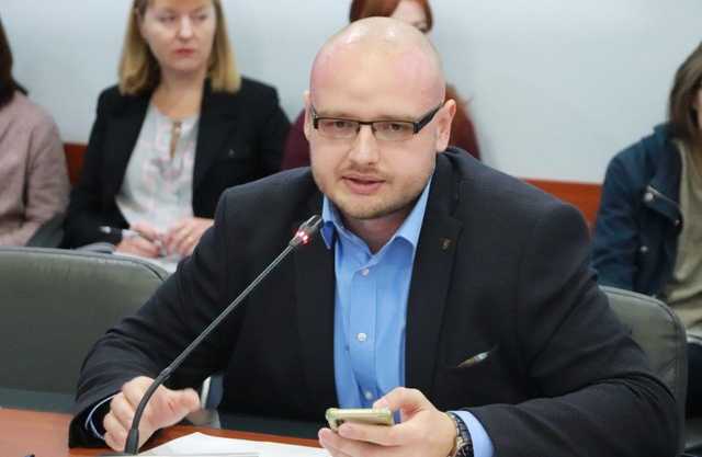 Новый замглавы Госэкоинспекции не смог подтвердить источник получения своего дохода