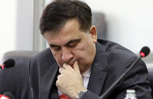 Голодающий в тюрьме Саакашвили сообщил об отказе от соков, витаминов и глюкозы