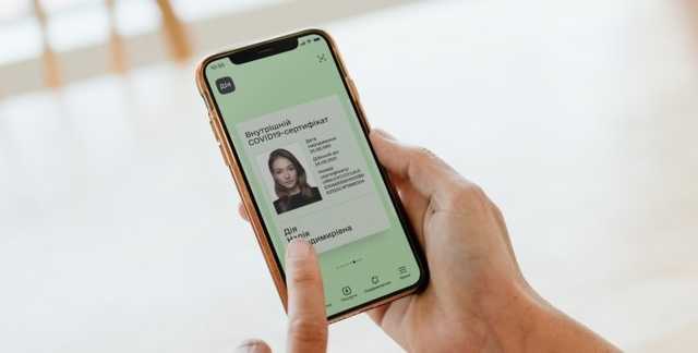 В Минздраве пояснили, почему полиция имеет право требовать COVID-сертификат