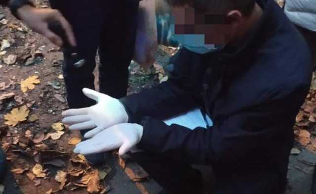 В Одессе на взятке поймали двоих коммунальщиков