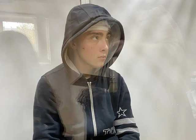 Вырезать семью и сжечь дом: Адвокату 16-летнего водителя Infiniti в Харькове угрожали расправой