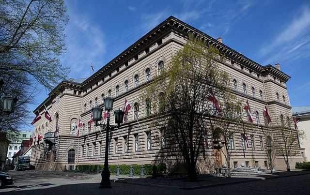 Парламент Латвии запретил использовать георгиевскую ленту на мероприятиях