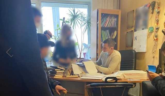 В Харькове разоблачили схему подделки ПЦР-тестов: справки "печатала" руководительница турфирмы