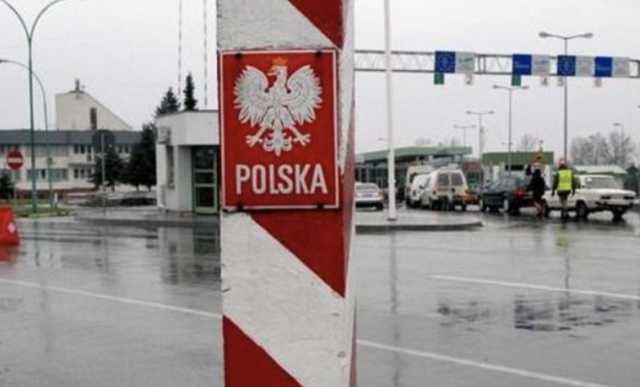 Польша не будет закрывать границу для Украины