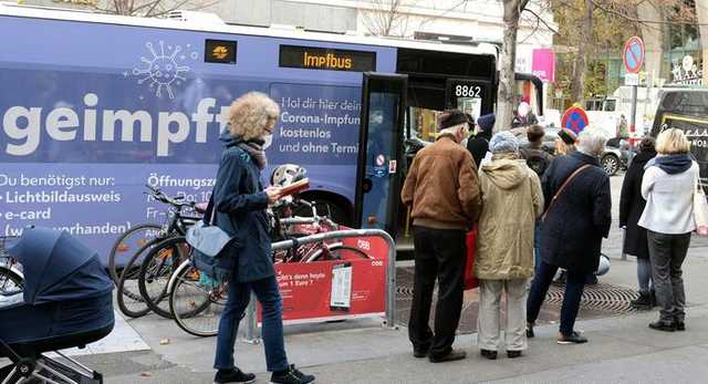 Обязательные ПЦР-тесты даже для вакцинированных будут введены в Вене