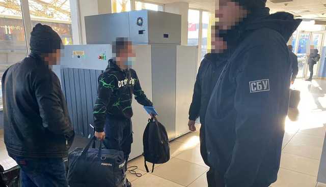 СБУ ликвидировала международный канал контрабанды стероидов из Восточной Азии в ЕС