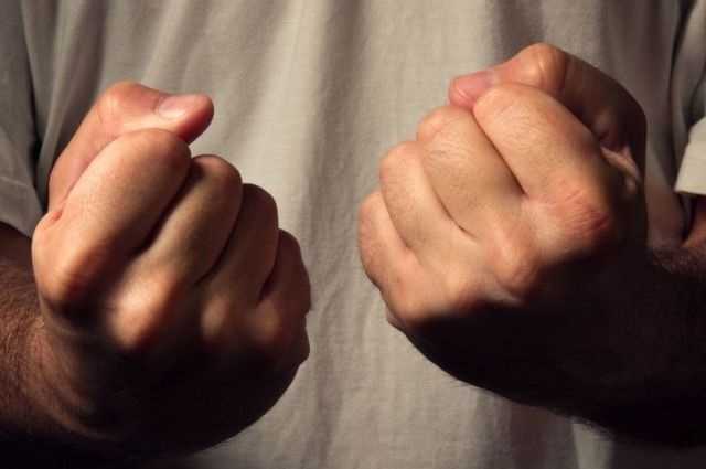 В Днепропетровской области отец избил четырехлетнюю дочь: от полученных травм она умерла