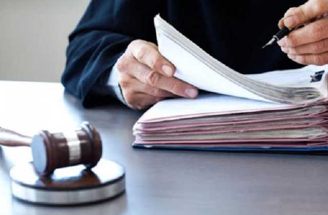 «Жертва люстрации» из ГПУ отсудила 4,5 миллиона гривен