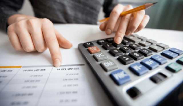 Украинцам на банковские карты вернут часть налогов