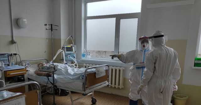 94,3% госпіталізованих із COVID-19 в Україні за останні три місяці - невакциновані