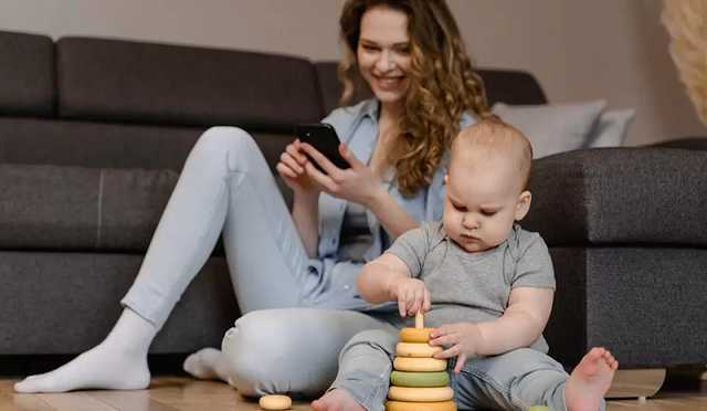 В каком случае декретный отпуск засчитывается в трудовой стаж: названо условие