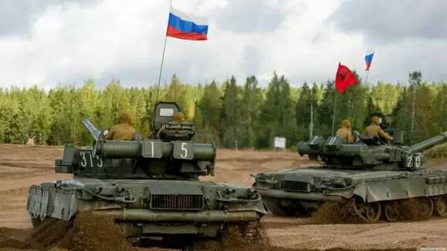 СМИ: В США не считают, что РФ блефует, наращивая войска у границ Украины