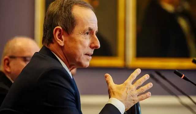 Спикеру Сената Польши прислали взрывчатку с угрозами