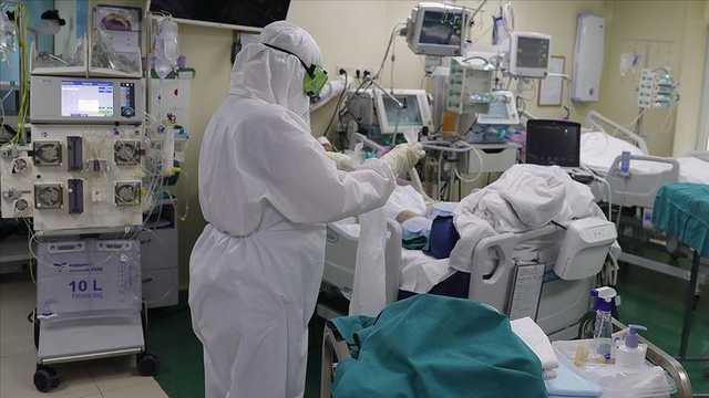 В Украине свыше 12,7 тыс. новых случаев COVID-19 в сутки, умерли 720 человек