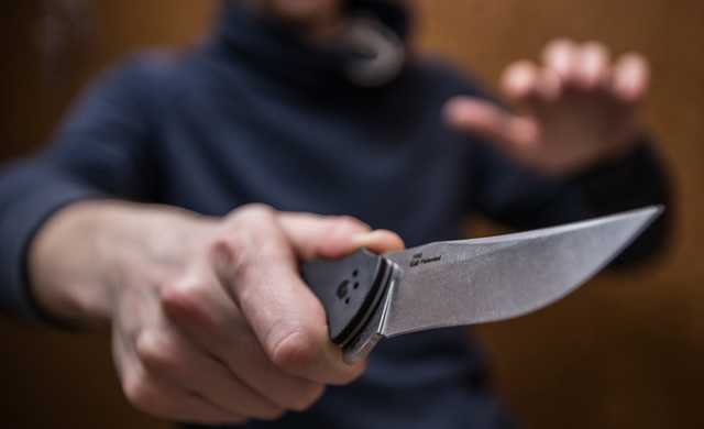 В Лубнах мужчина устроил резню на автомойке: есть раненый