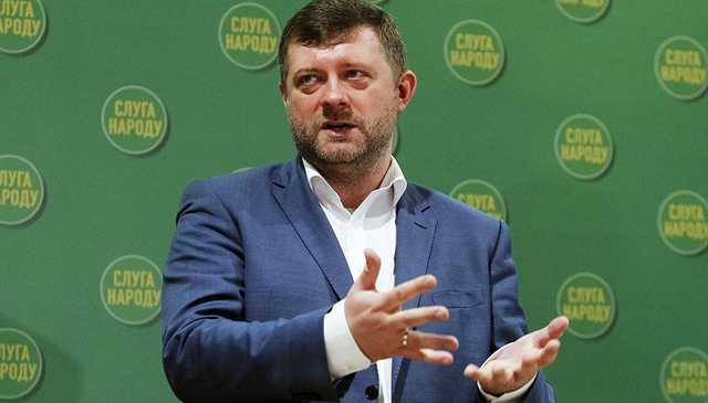 Корниенко считает, что "слуги народа" ещё не растеряли свой "сексуальный" имидж