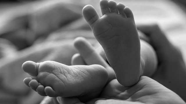 В Запорожье мать сообщила о смерти пятимесячного сына и исчезла