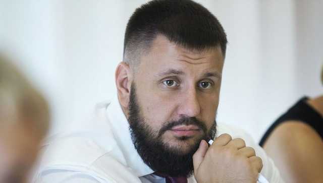 В ЕС согласовали снятие санкций с министра времен Януковича