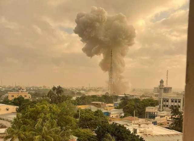 В Сомали террорист-смертник устроил взрыв: восемь человек погибли, десятки ранены