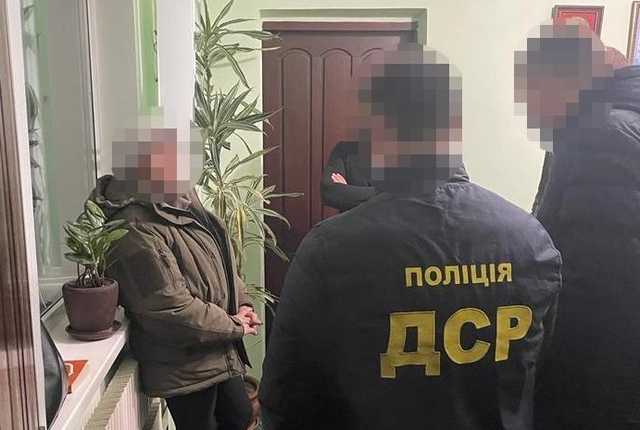 В Волынской области на взятке поймали чиновника Гослесагенства