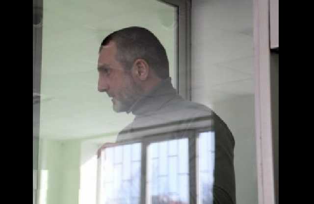 Миколаївські міграційники скасували посвідку на проживання в Україні авторитету "Апті"