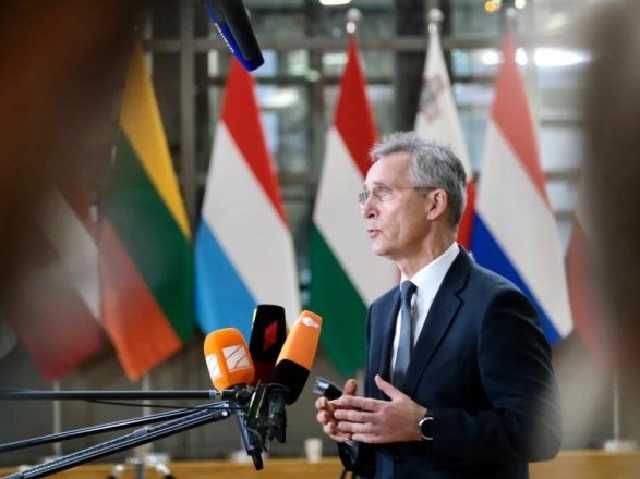 Танки, артилерія, дрони: Генсек НАТО заговорив про російський арсенал біля України