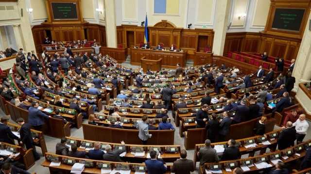 Рада схвалила закон про капеланську службу