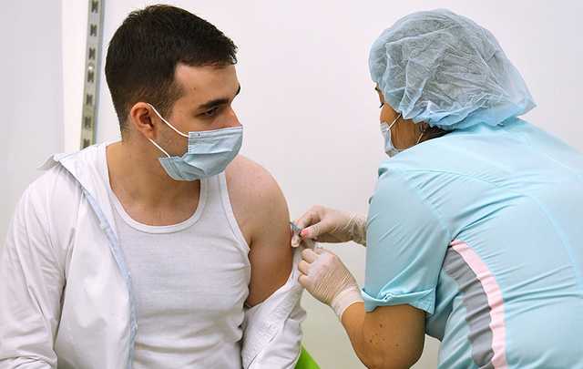 Украина приближается к отметке 25 млн введенных прививок от COVID