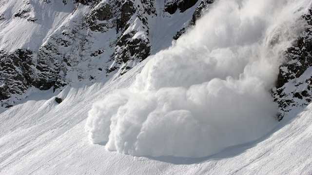 Спасатели предупредили о лавинах в Карпатах