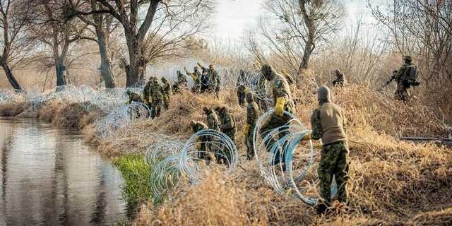 Эстонские военные прибыли в Польшу охранять границу с Беларусью