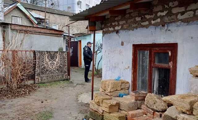 За смертельне ножове поранення миколаївця затримали його дружину