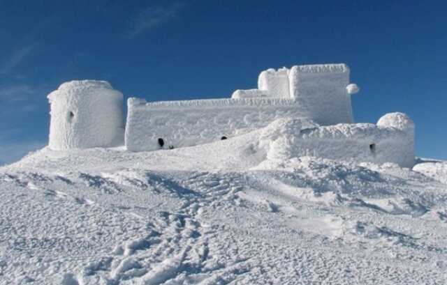 В Карпатах насыпало почти полметра снега