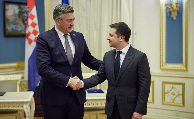 Президент Хорватии раскритиковал премьера из-за визита в Украину