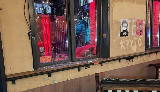 Нападение на бар в Киеве: двум подозреваемым сообщили о подозрении