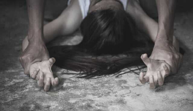 В Полтавской области брат изнасиловал младшую сестру