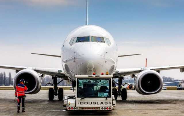 Государственную авиакомпанию "Украина" передали Министерству инфраструктуры