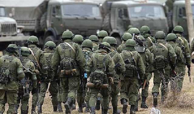 Ексміністр оборони розповів, скільки Росії потрібно військ для захоплення України