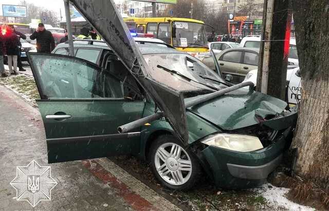 16-летнего водителя, сбившего людей на переходе в Луцке, взяли под стражу